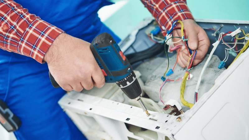 Gebze Arçelik Arçelik çamaşır makinesi kart tamiri – Su almama arızası orijinal parça ile giderildi. - Teknik servis örneği